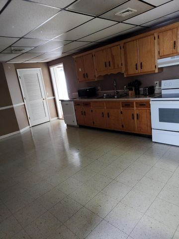 2601 W Valley Road, Dunlap, TN 37327