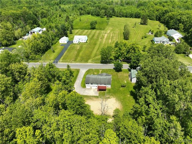 5386 Mud Mill Road, Clay, NY 13029