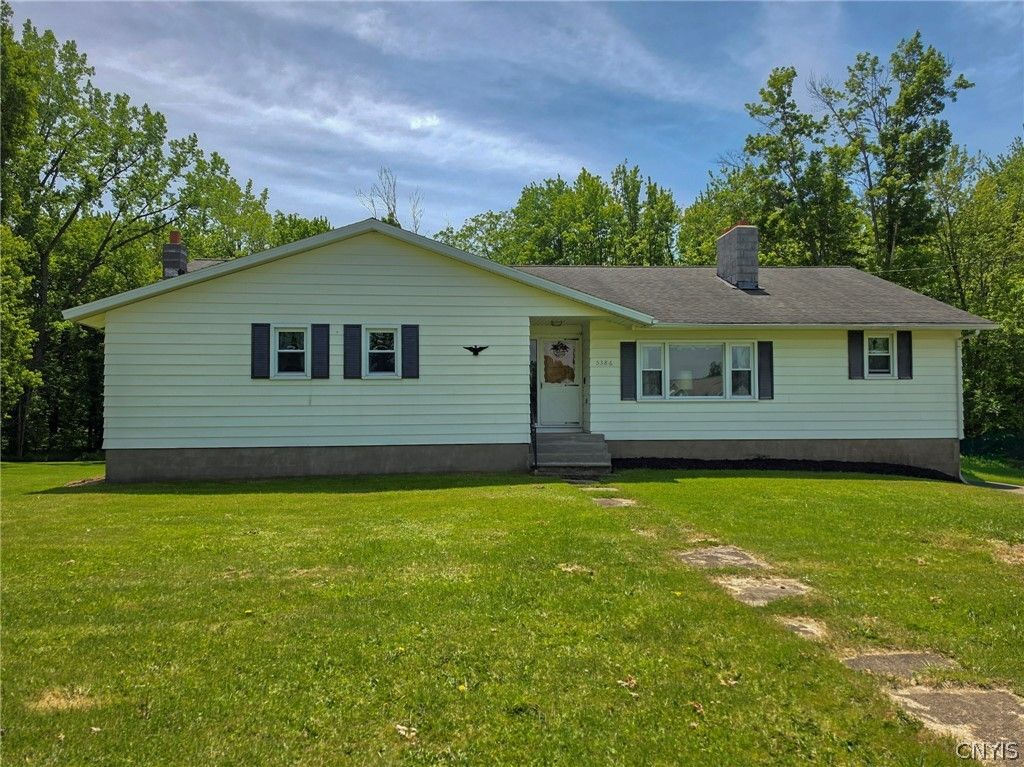 5386 Mud Mill Road, Clay, NY 13029