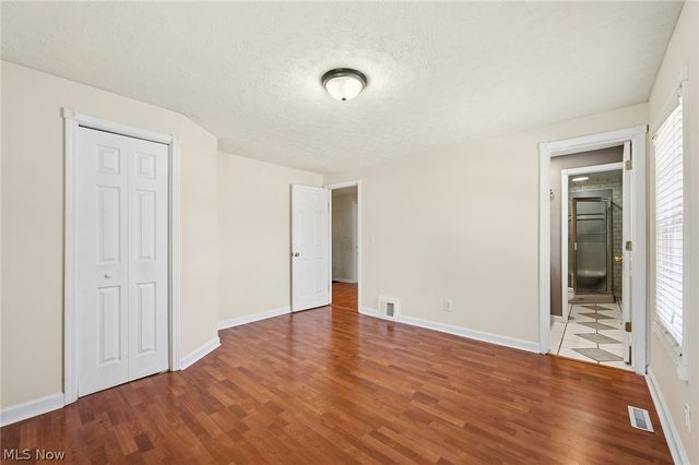 6832 Hillside Road, Independence, OH 44131