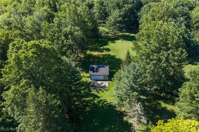 6832 Hillside Road, Independence, OH 44131