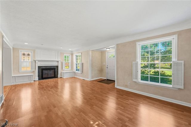 6832 Hillside Road, Independence, OH 44131