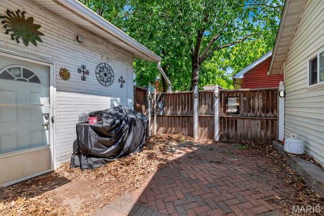 2660 Edison Avenue, Granite City, IL 62040