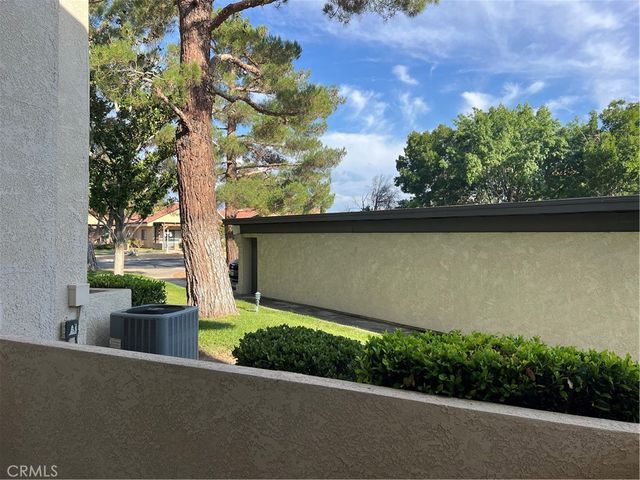 19163 Palo Verde Drive, Apple Valley, CA 92308
