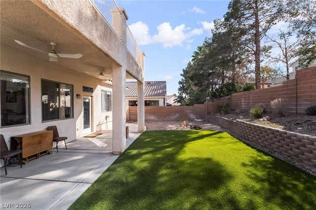 8943 Shale Valley Street, Las Vegas, NV 89123