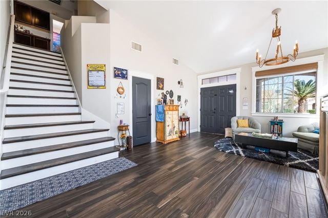 8943 Shale Valley Street, Las Vegas, NV 89123