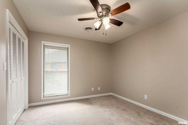 1605 S Eugene Lane, Marion, IL 62959