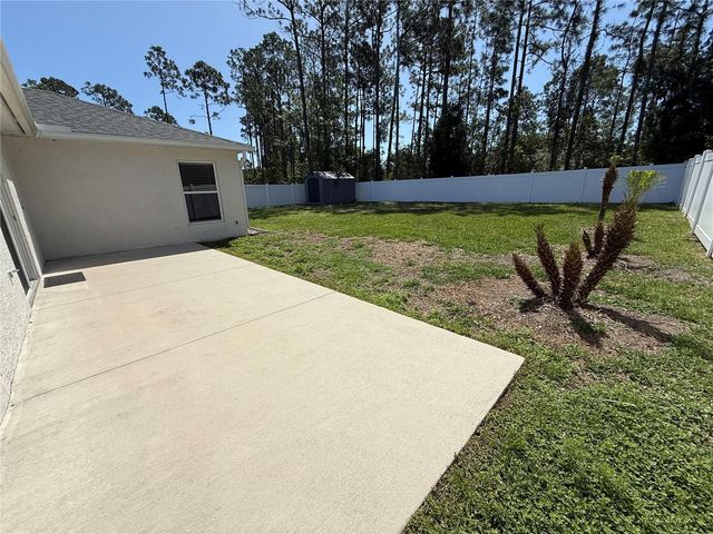 2 UPLAND PLACE, Palm Coast, FL 32164