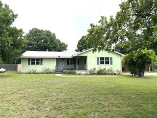 18400 River Timber DR, Del Valle, TX 78617