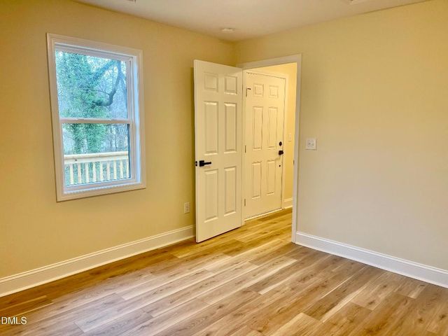 525 Lee Street, Burlington, NC 27217