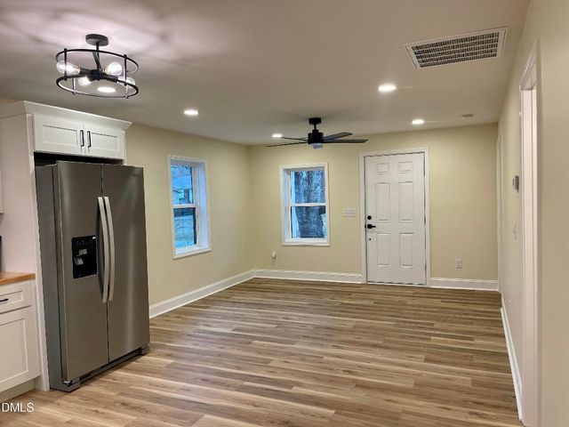 525 Lee Street, Burlington, NC 27217