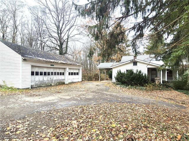 12452 Auburn Road, Chardon, OH 44024