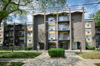 6800 N California Avenue 3S, Chicago, IL 60645