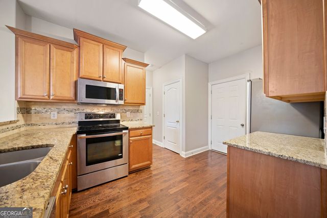 961 College Place Court NW, Kennesaw, GA 30144