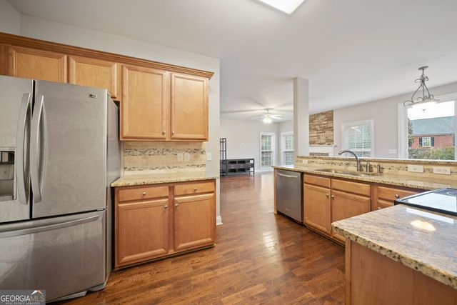 961 College Place Court NW, Kennesaw, GA 30144