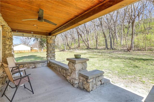 5430 Oakley Avenue, Kansas City, MO 64130