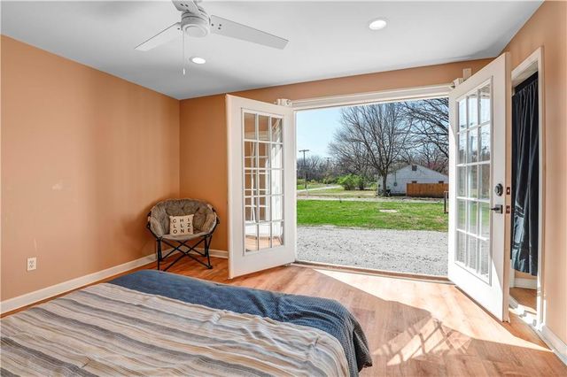 5430 Oakley Avenue, Kansas City, MO 64130