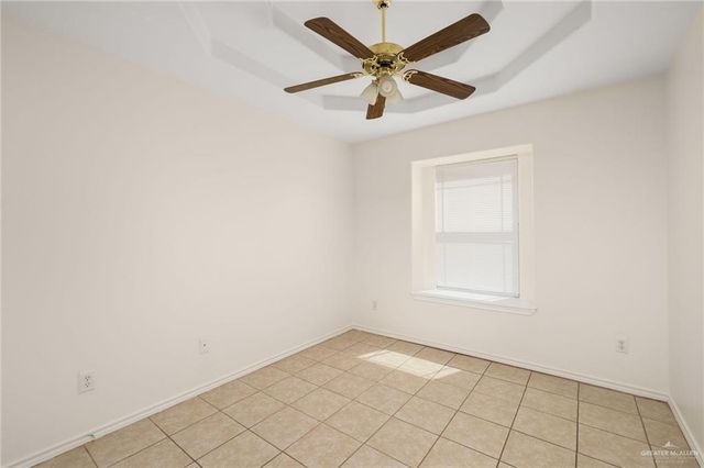 1003 W Garfield Avenue, Alton, TX 78573