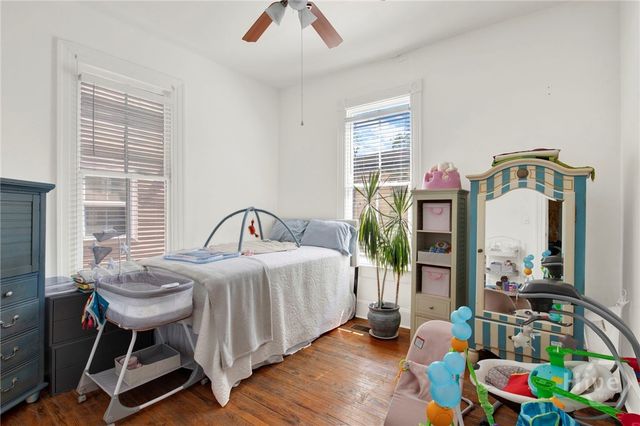 319 W 33rd Street, Savannah, GA 31401