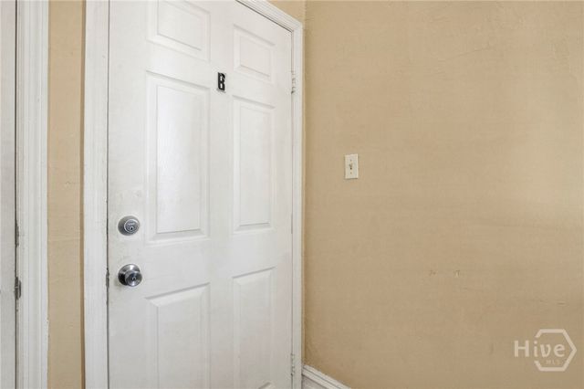 319 W 33rd Street, Savannah, GA 31401