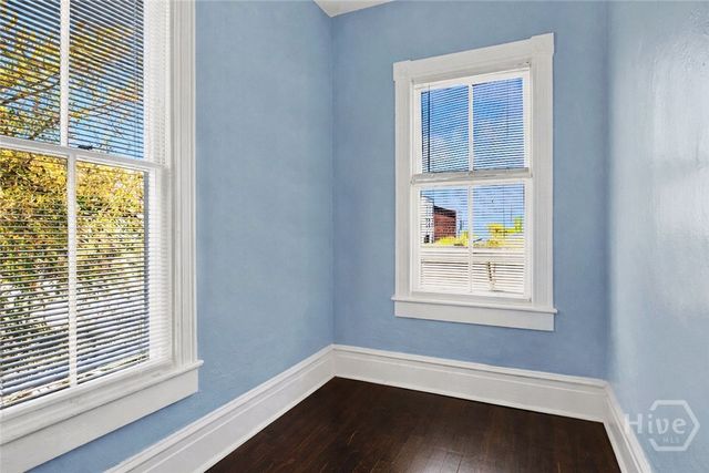 319 W 33rd Street, Savannah, GA 31401