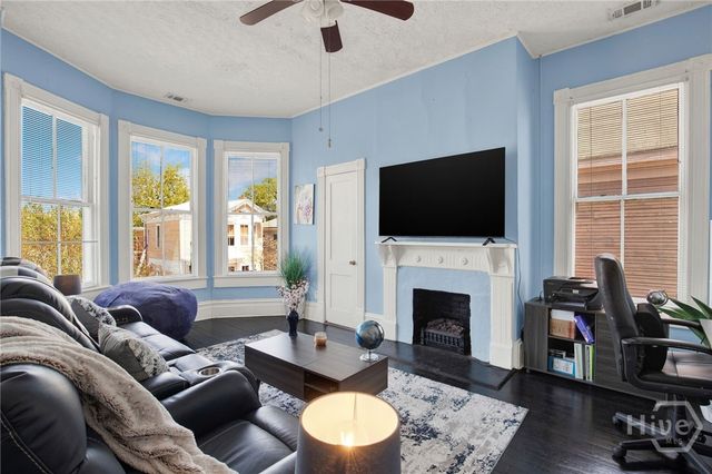 319 W 33rd Street, Savannah, GA 31401