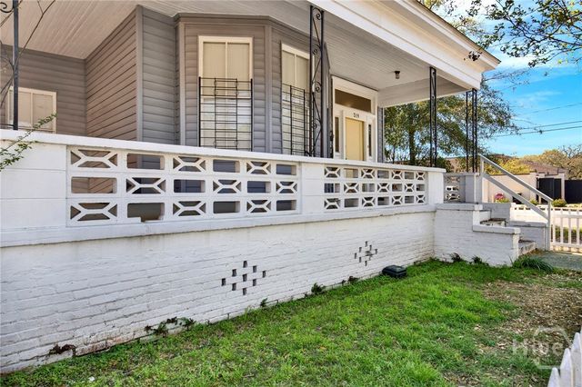 319 W 33rd Street, Savannah, GA 31401