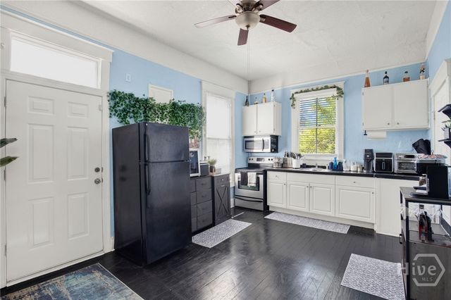 319 W 33rd Street, Savannah, GA 31401