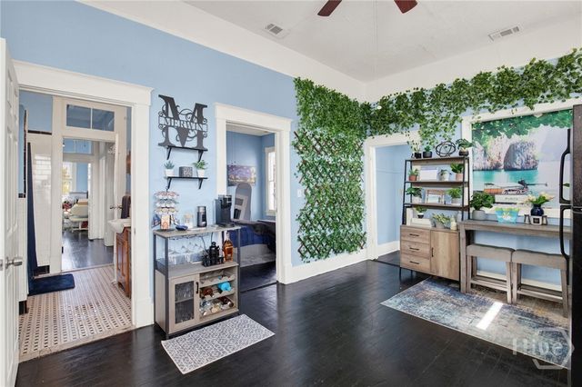 319 W 33rd Street, Savannah, GA 31401