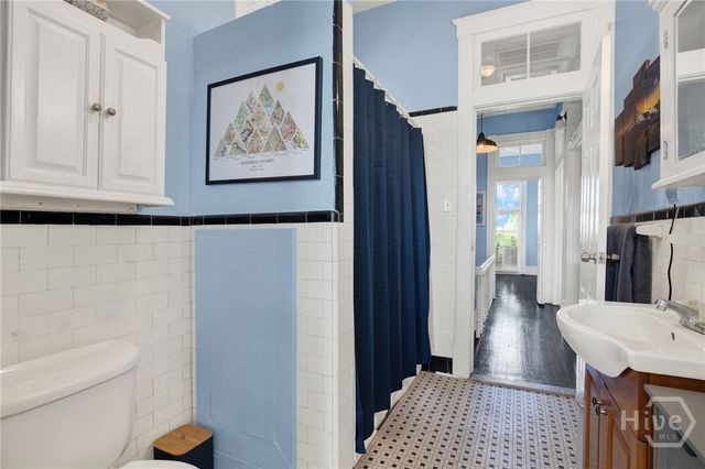 319 W 33rd Street, Savannah, GA 31401