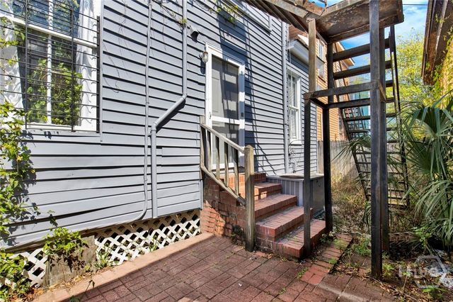 319 W 33rd Street, Savannah, GA 31401