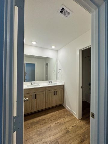 3522 Goldfinch Woods Drive, Katy, TX 77494