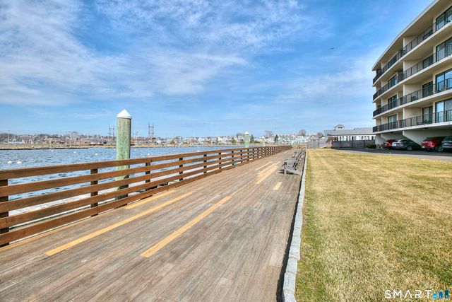 100 Seaview Avenue 4F, Norwalk, CT 06855