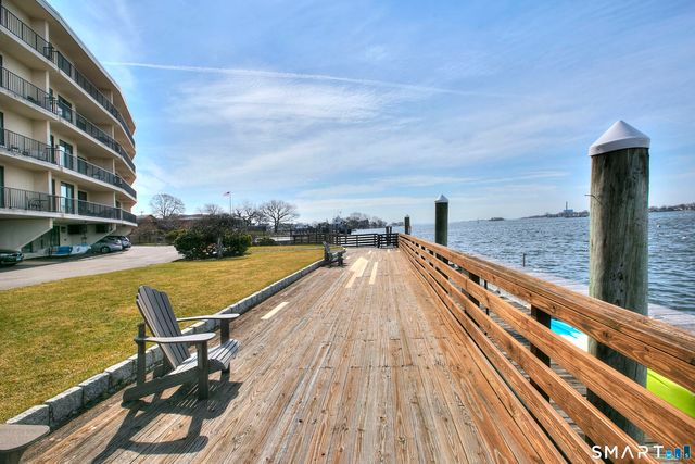 100 Seaview Avenue 4F, Norwalk, CT 06855