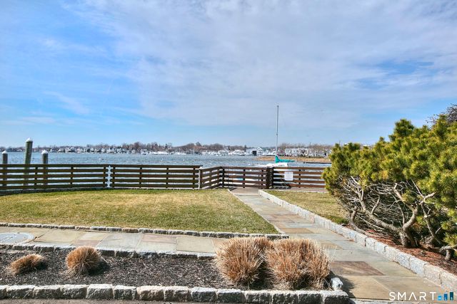 100 Seaview Avenue 4F, Norwalk, CT 06855