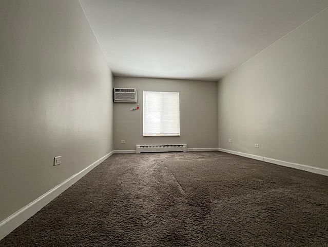 2426 N Kennicott Drive 1C, Arlington Heights, IL 60004