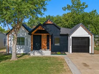 707 Hilltop Drive, Irving, TX 75060