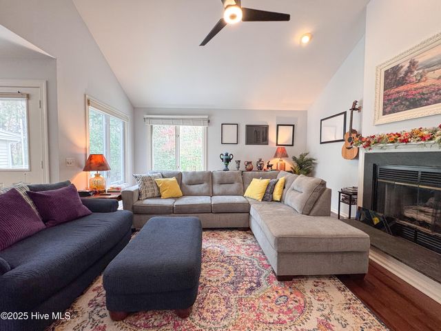 310 Wimbledon Court, Wilmington, NC 28412