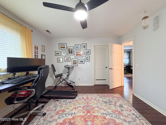 310 Wimbledon Court, Wilmington, NC 28412