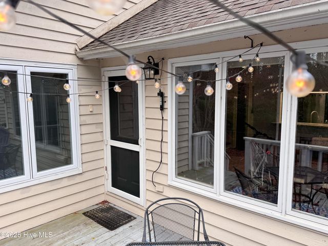 310 Wimbledon Court, Wilmington, NC 28412