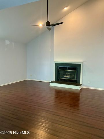 310 Wimbledon Court, Wilmington, NC 28412