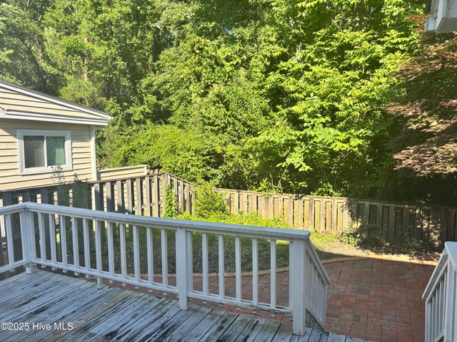 310 Wimbledon Court, Wilmington, NC 28412
