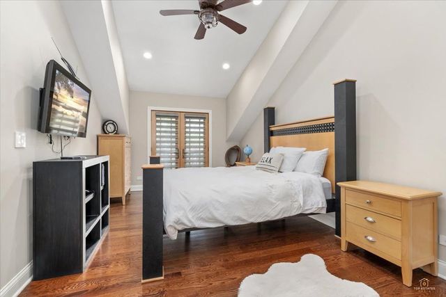 1052 Margret Street, Des Plaines, IL 60016