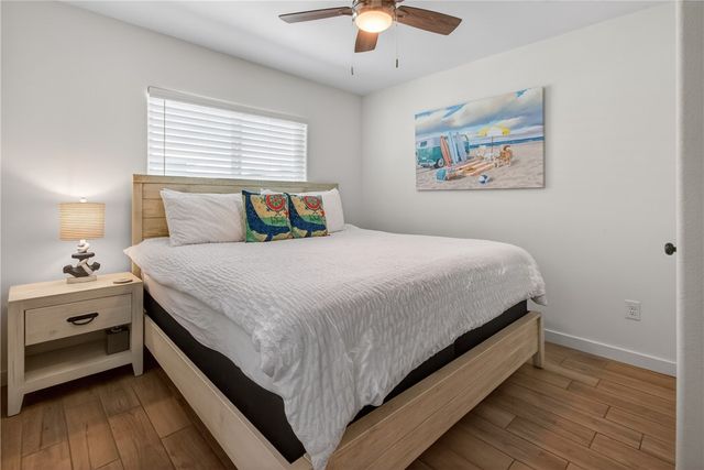 111 Redfish Lane, Port Aransas, TX 78373