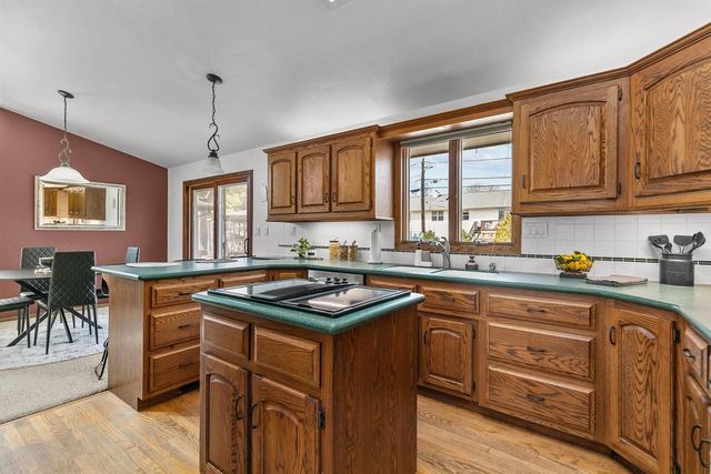 1268 MAYER STREET, Menasha, WI 54952