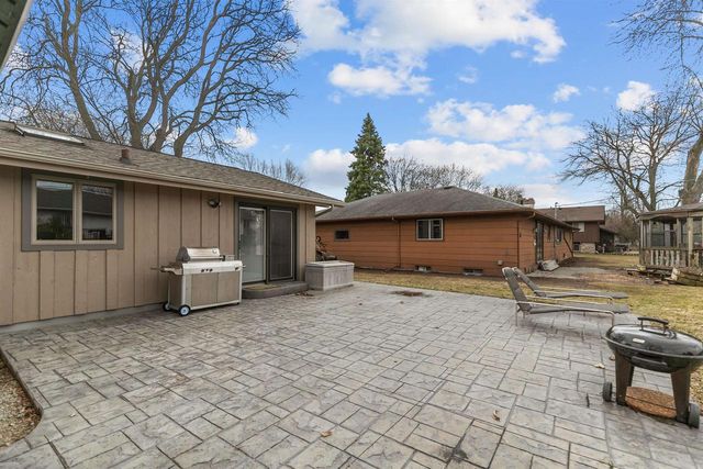 1268 MAYER STREET, Menasha, WI 54952