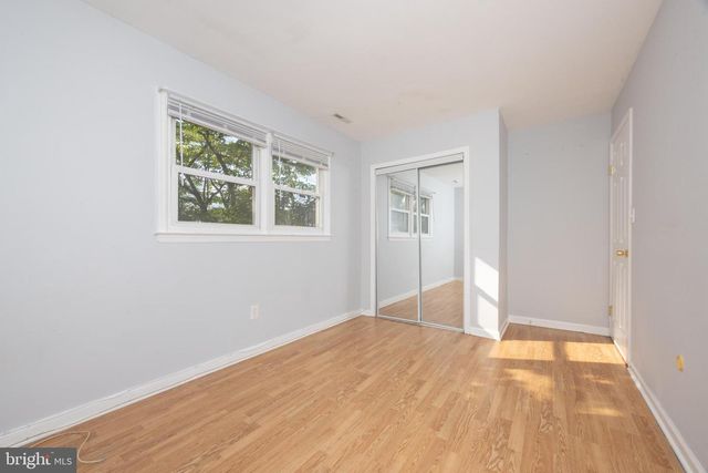 14 ROCKWOOD AVE, Hamilton, NJ 08619