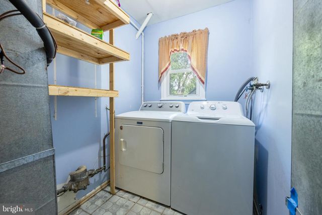 14 ROCKWOOD AVE, Hamilton, NJ 08619