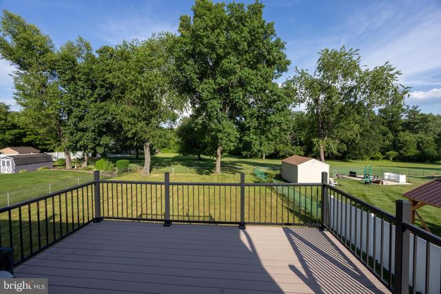 14 ROCKWOOD AVE, Hamilton, NJ 08619