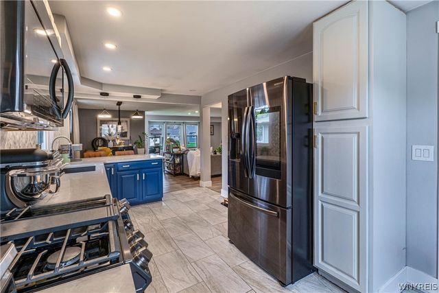 202 Belmont Court West, North Tonawanda, NY 14120